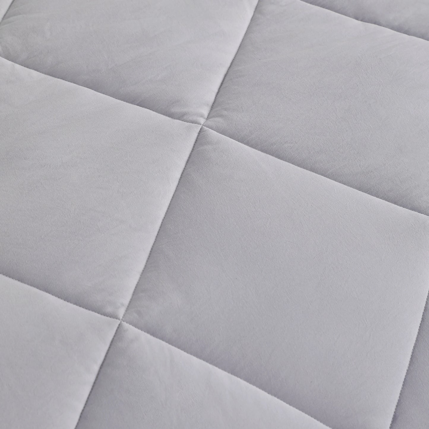 5 Piece Breathable Bedding And Comforter Set