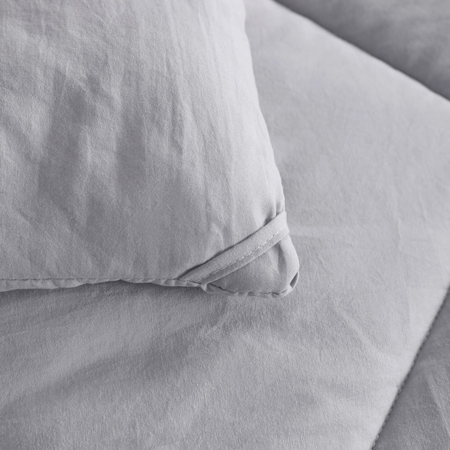 5 Piece Breathable Bedding And Comforter Set